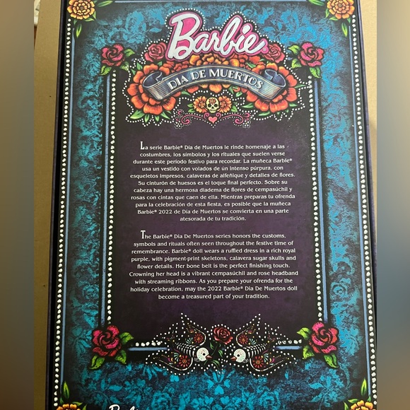 Barbie 2022 Dia De Muertos Doll - Picture 3 of 4